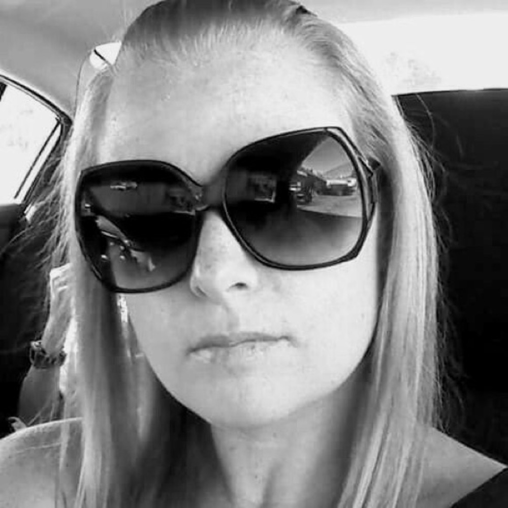 Meet your Posher, Christina